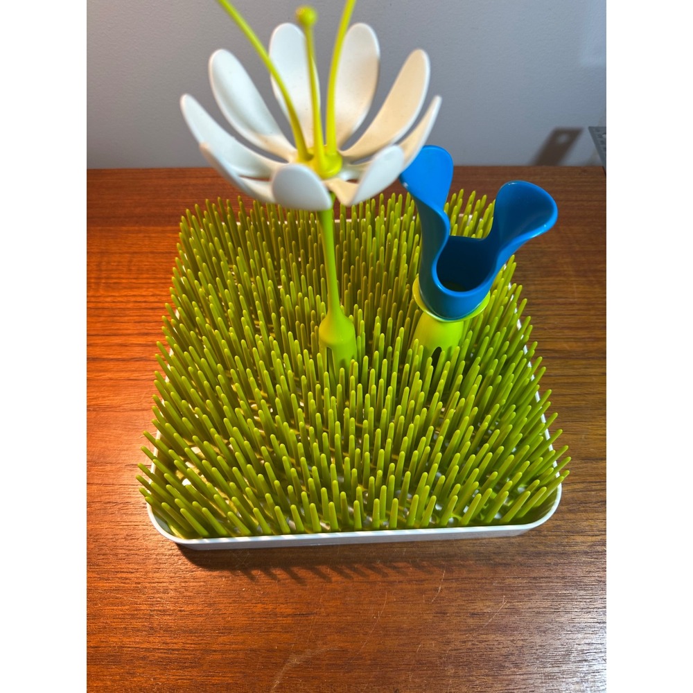 Boon Grass Baby Bottle Drying Rack with Stem and Bud Accessories Green White